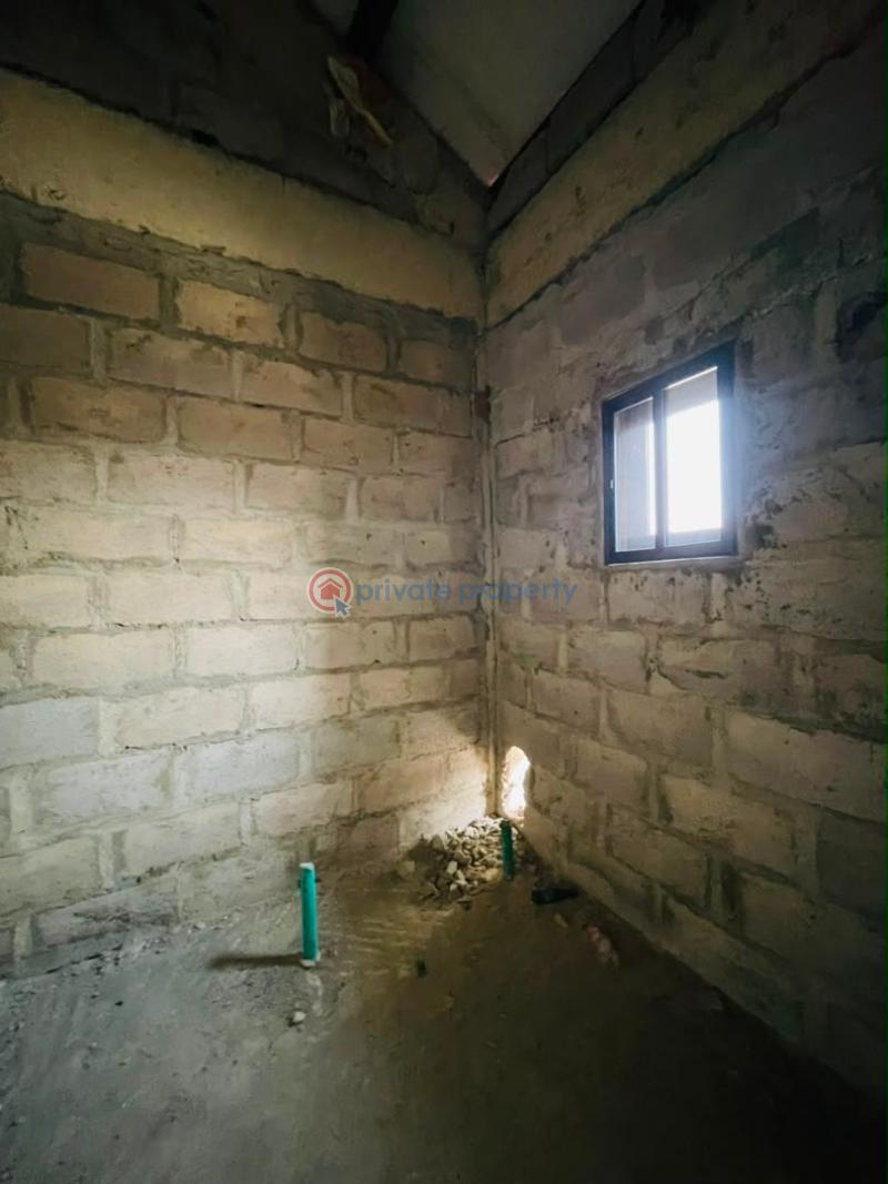 4 bedroom Townhouse For Sale Lovely Built 4 Bedroom Townhouse With Bq(carcass), Gbagada Gbagada Lagos - 10