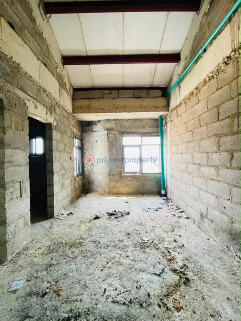 4 bedroom Townhouse For Sale Lovely Built 4 Bedroom Townhouse With Bq(carcass), Gbagada Gbagada Lagos - 7