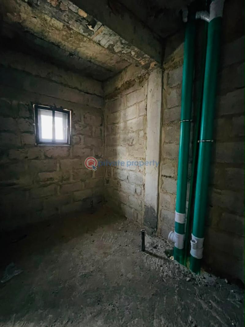4 bedroom Townhouse For Sale Lovely Built 4 Bedroom Townhouse With Bq(carcass), Gbagada Gbagada Lagos - 4