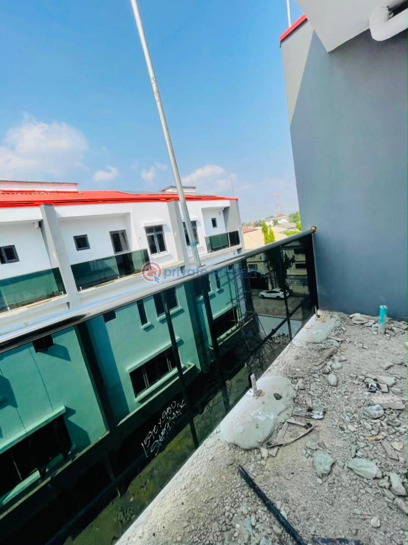 4 bedroom Terraced Duplex For Sale Gbagada Lagos - 13