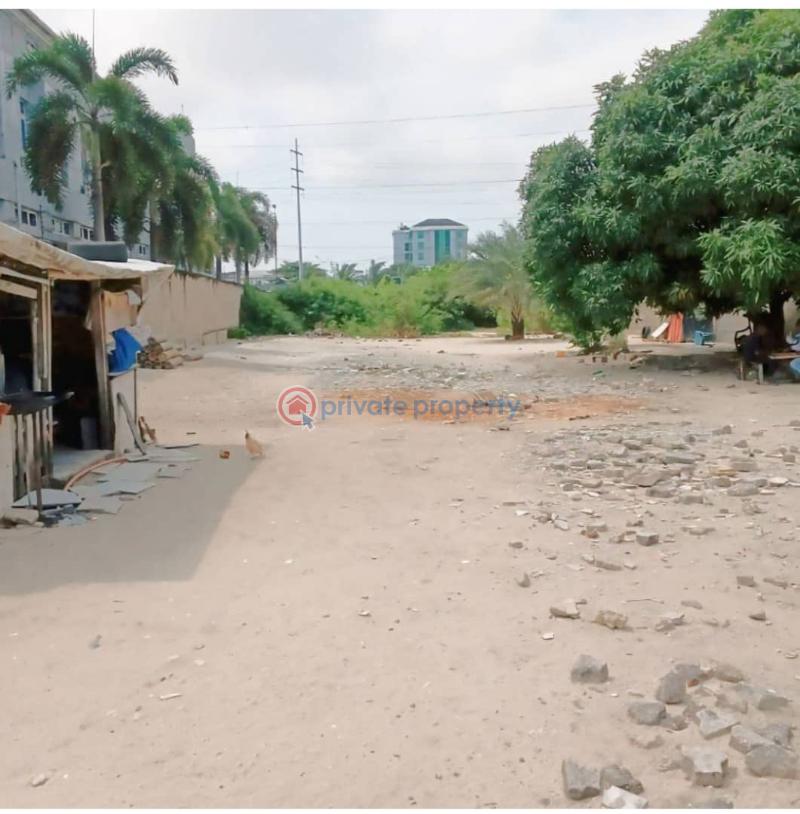 Mixed use Land For Sale Oniru Lekki Phase 1 Lagos