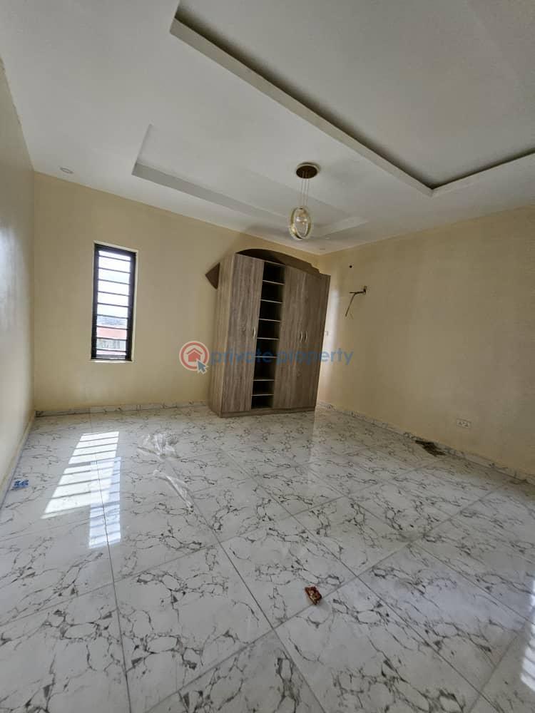 2 bedroom Block Of Flats For Sale Berger Ojodu Lagos - 25