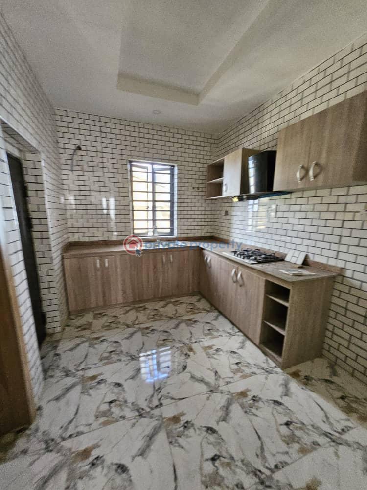 2 bedroom Block Of Flats For Sale Berger Ojodu Lagos - 4