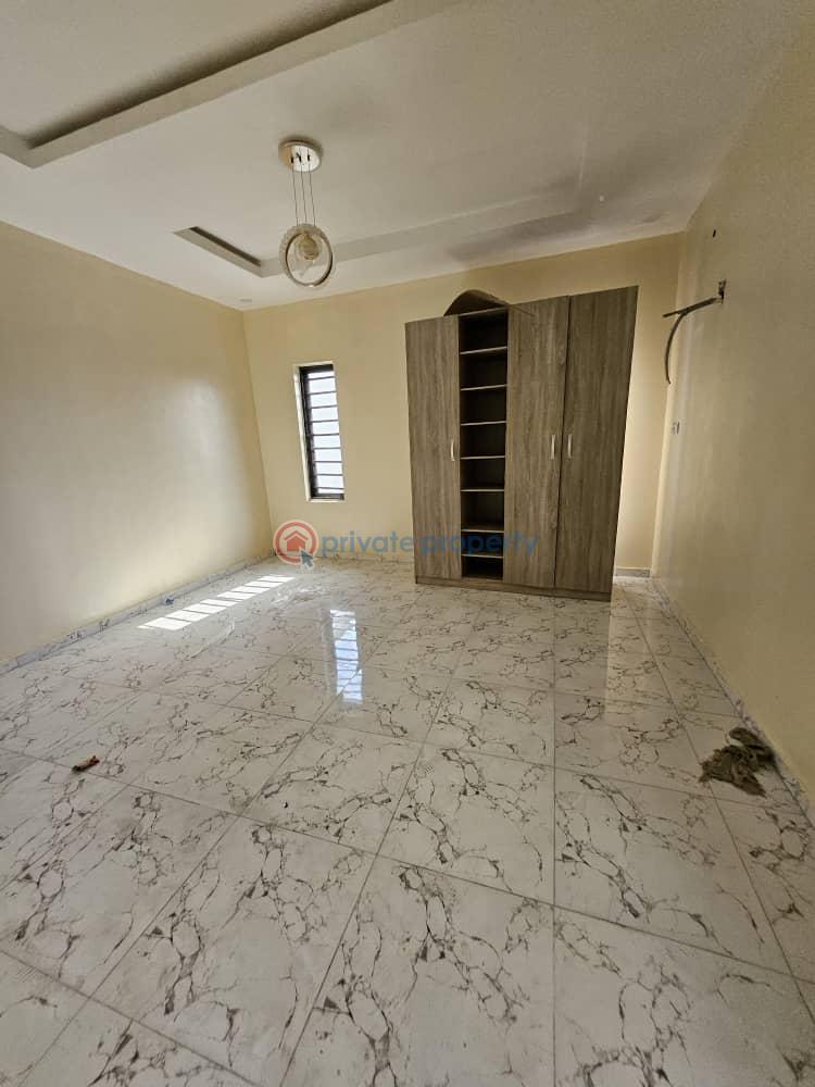 2 bedroom Block Of Flats For Sale Berger Ojodu Lagos - 28