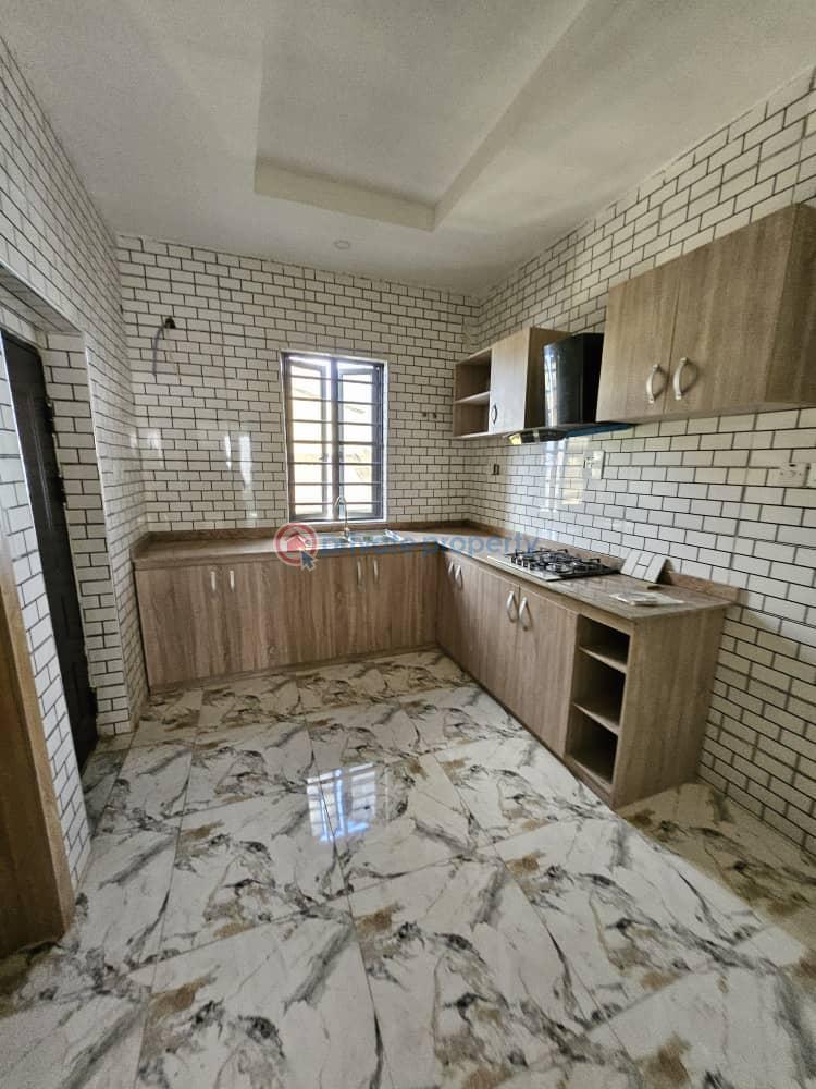 2 bedroom Block Of Flats For Sale Berger Ojodu Lagos - 7