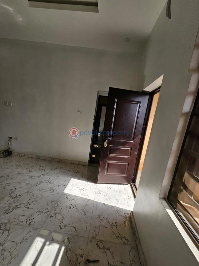 2 bedroom Block Of Flats For Sale Berger Ojodu Lagos - 37