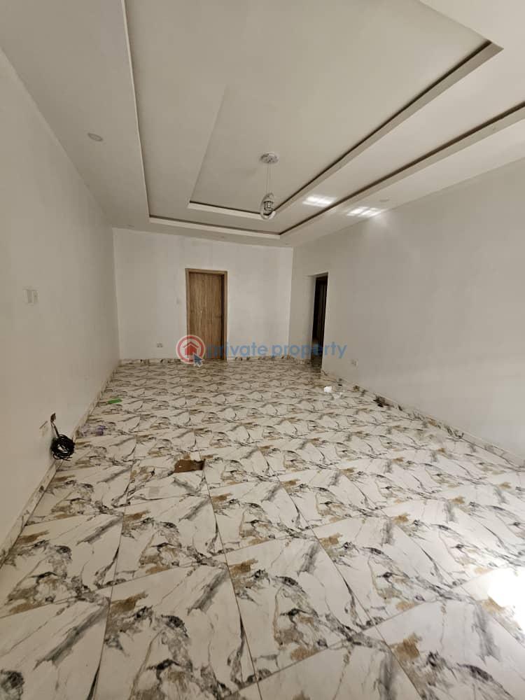 2 bedroom Block Of Flats For Sale Berger Ojodu Lagos - 3