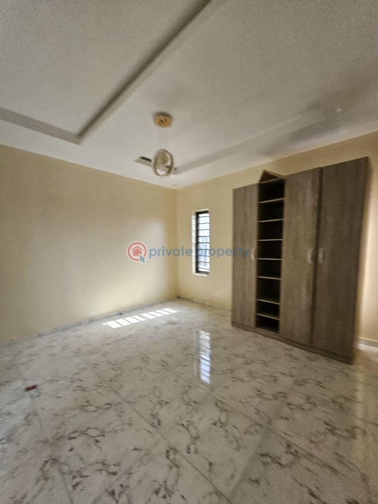 2 bedroom Block Of Flats For Sale Berger Ojodu Lagos - 34