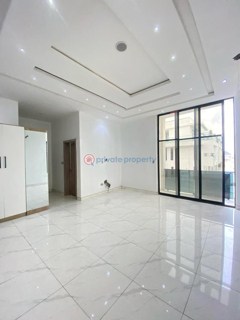 4 bedroom Detached Duplex For Sale Vgc,lekki Lagos Victoria Garden City Lekki Lagos - 15