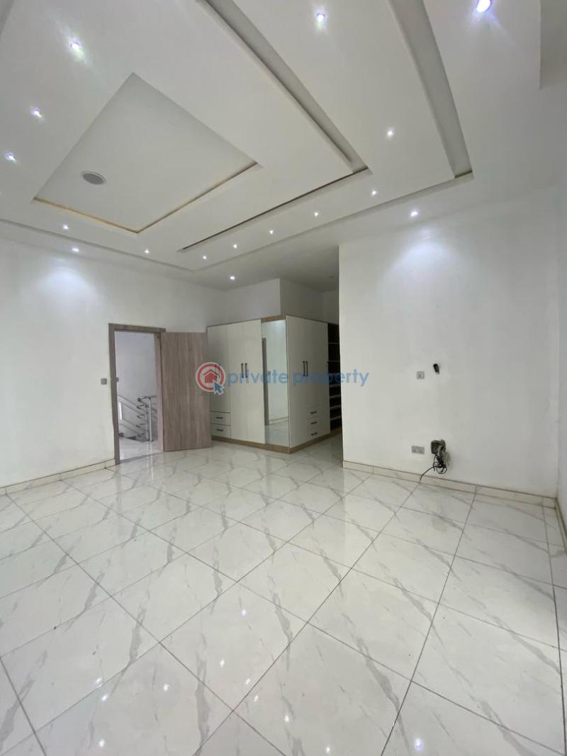 4 bedroom Detached Duplex For Sale Vgc,lekki Lagos Victoria Garden City Lekki Lagos - 16