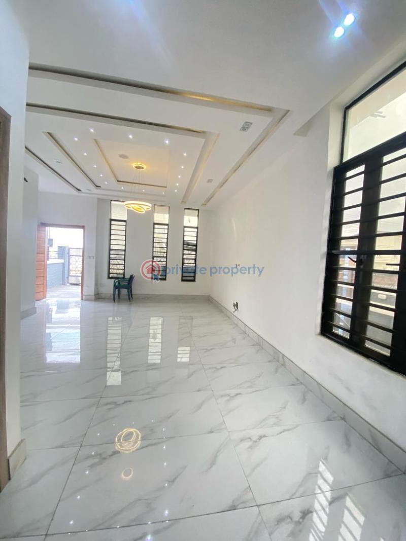 4 bedroom Detached Duplex For Sale Vgc,lekki Lagos Victoria Garden City Lekki Lagos - 5