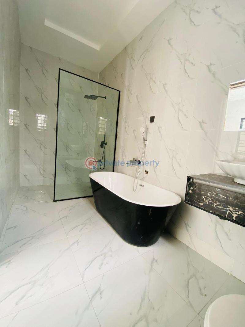 4 bedroom Semi detached Duplex For Sale Second Toll Gate Chevron Drive Lekki Lagos - 8