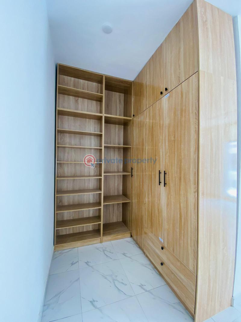 4 bedroom Semi detached Duplex For Sale Second Toll Gate Chevron Drive Lekki Lagos - 7