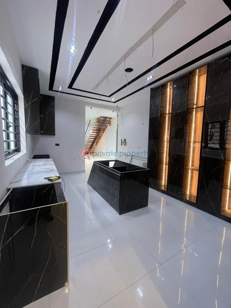 5 bedroom Duplex For Sale Ikota Villa Estate Lekki Phase 2 Lagos - 3