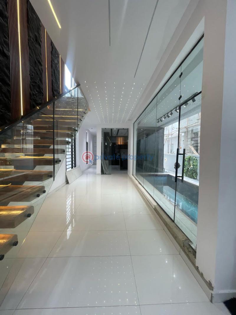 5 bedroom Duplex For Sale Ikota Villa Estate Lekki Phase 2 Lagos - 2