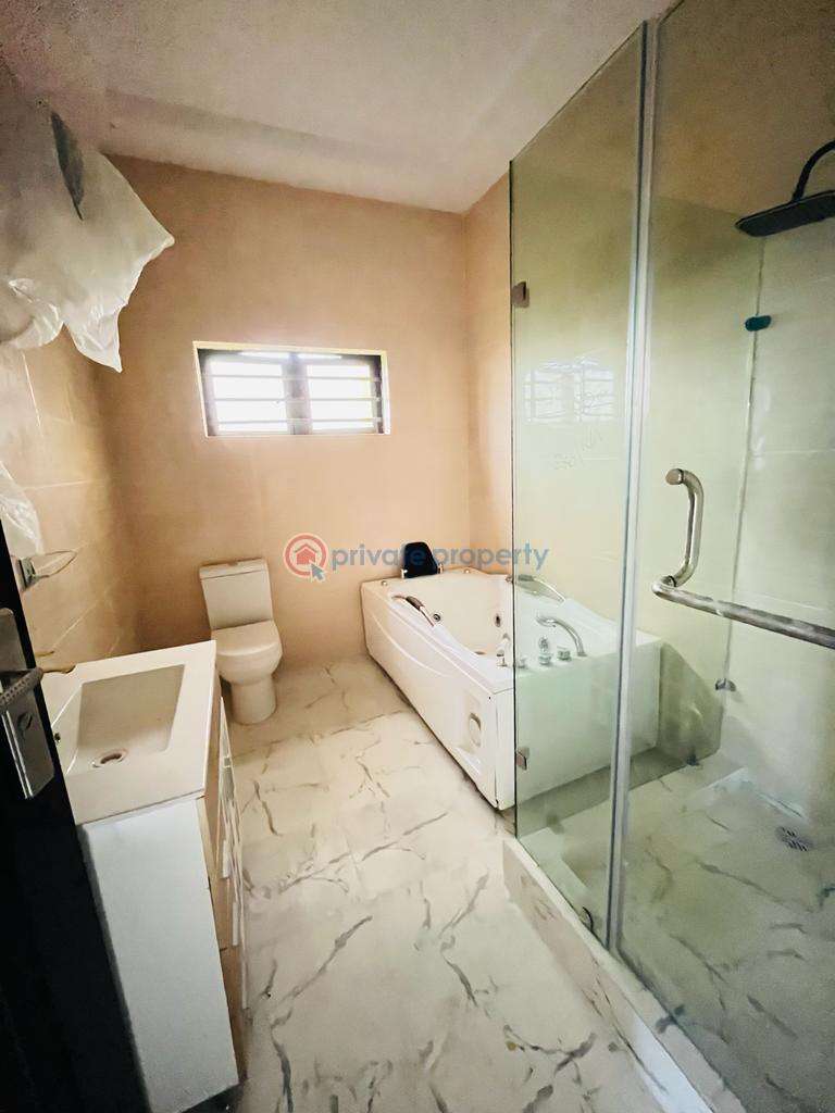 6 bedroom Detached Duplex For Sale Northern Foreshore Estate Lekki Phase 2 Lagos - 1