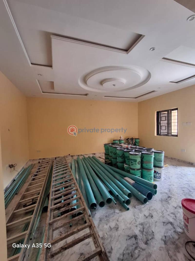 2 bedroom Block Of Flats For Rent Goodnews Estate Sangotedo Ajah Lagos - 2