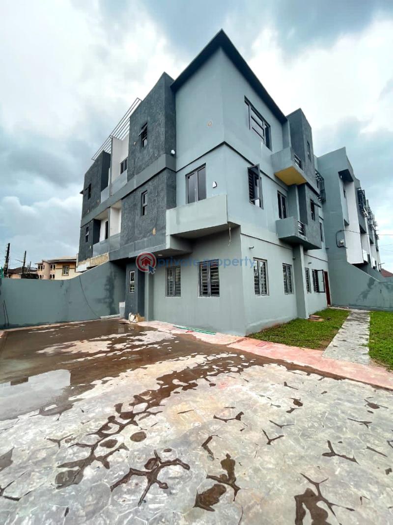 5 bedroom Duplex For Sale Gbagada Lagos - 0