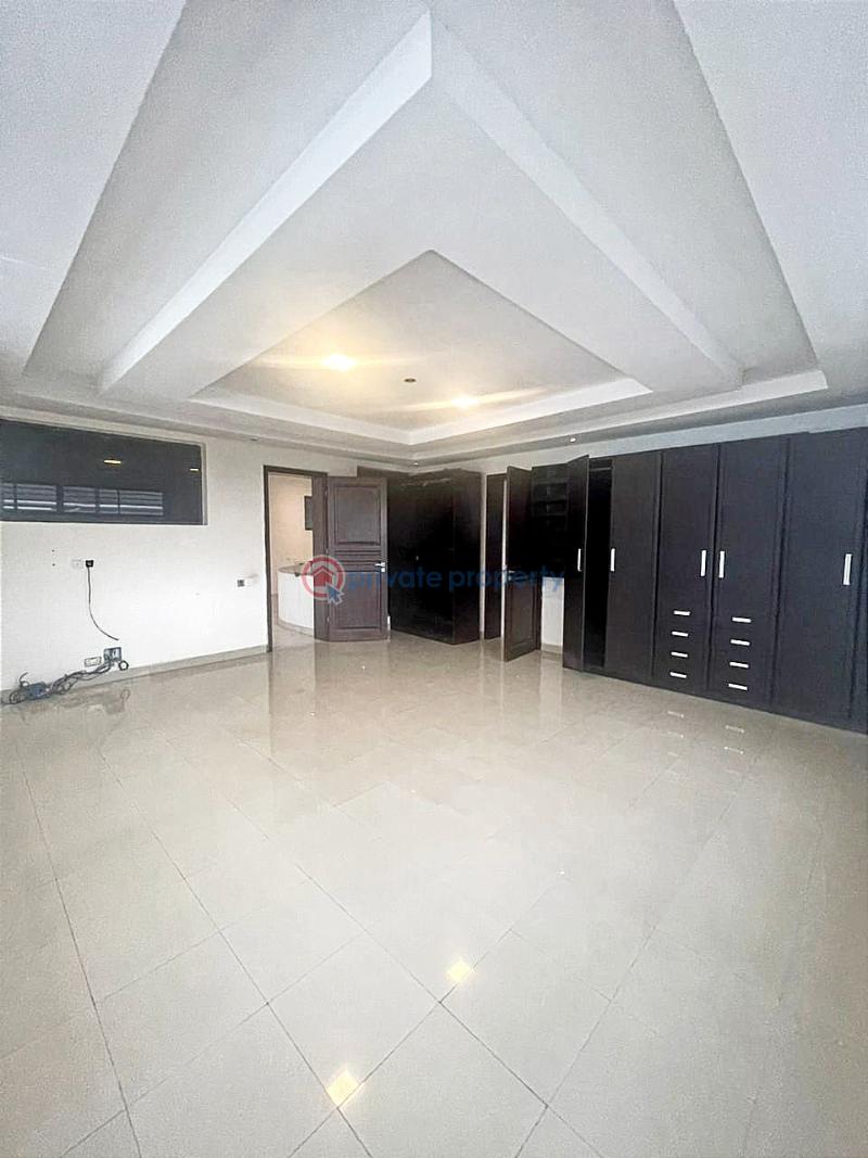 4 bedroom Semi detached Duplex For Sale Pinnock Beach Estate Osapa Lekki Lagos - 9