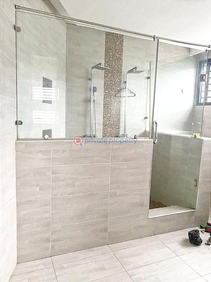 4 bedroom Semi detached Duplex For Sale Pinnock Beach Estate Osapa Lekki Lagos - 12