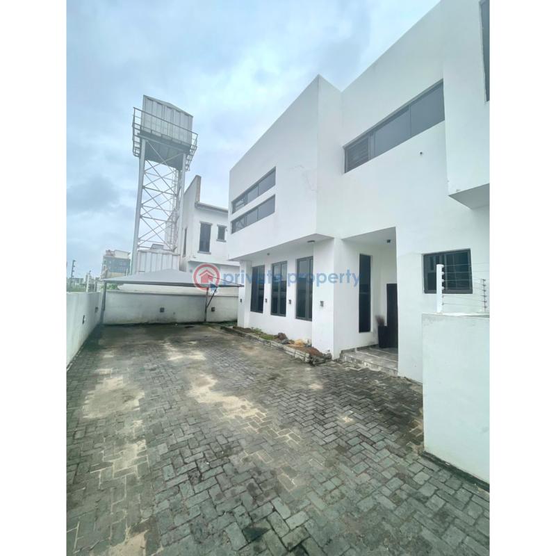 Semi detached Duplex For Sale Jakande, Lekki Jakande Lekki Lagos - 0