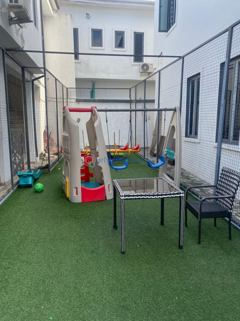 Lovely furnished semi master bedroom - { video available} - 2 1 bedroom Self Contain For Rent Dpkay Estate Orchid Road Lekki Lagos - 2