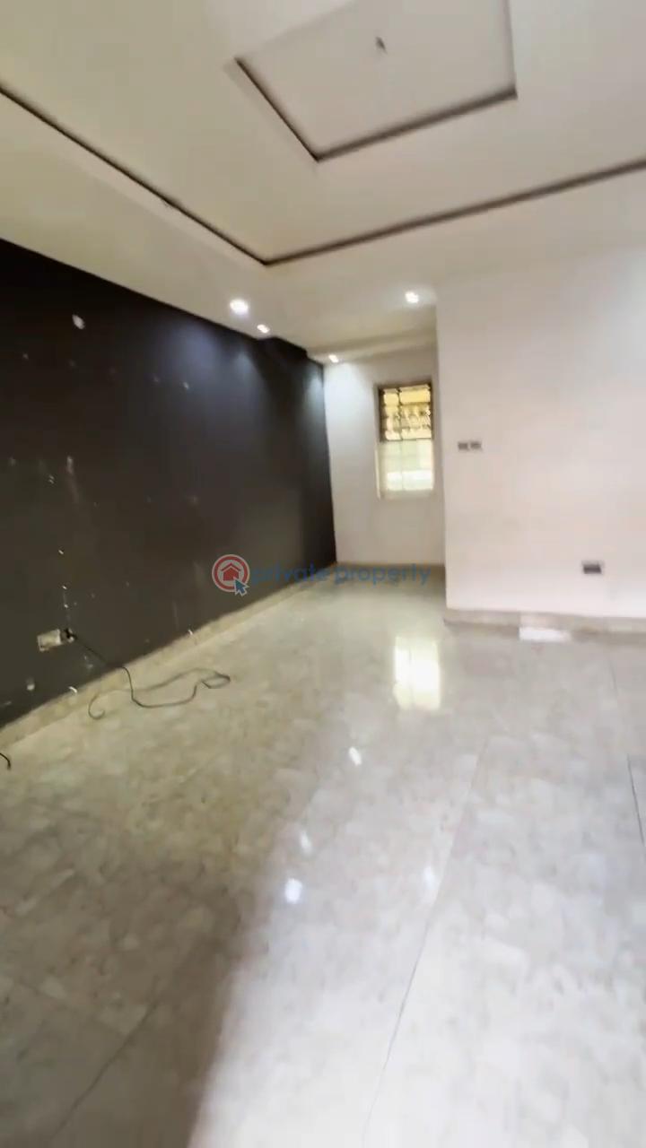 2 bedroom Block Of Flats For Rent Bajulaiye Shomolu Onipanu Shomolu Lagos - 4