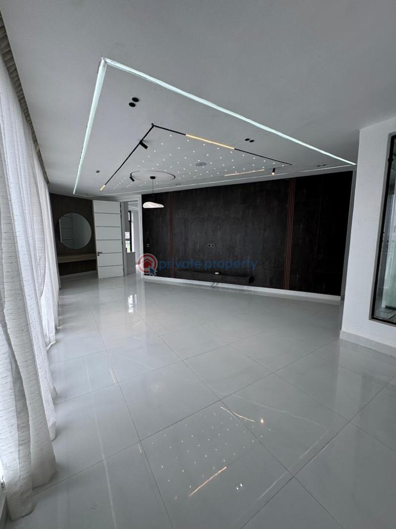 5 bedroom Detached Duplex For Sale Chevron Drive Lekki Lagos - 5