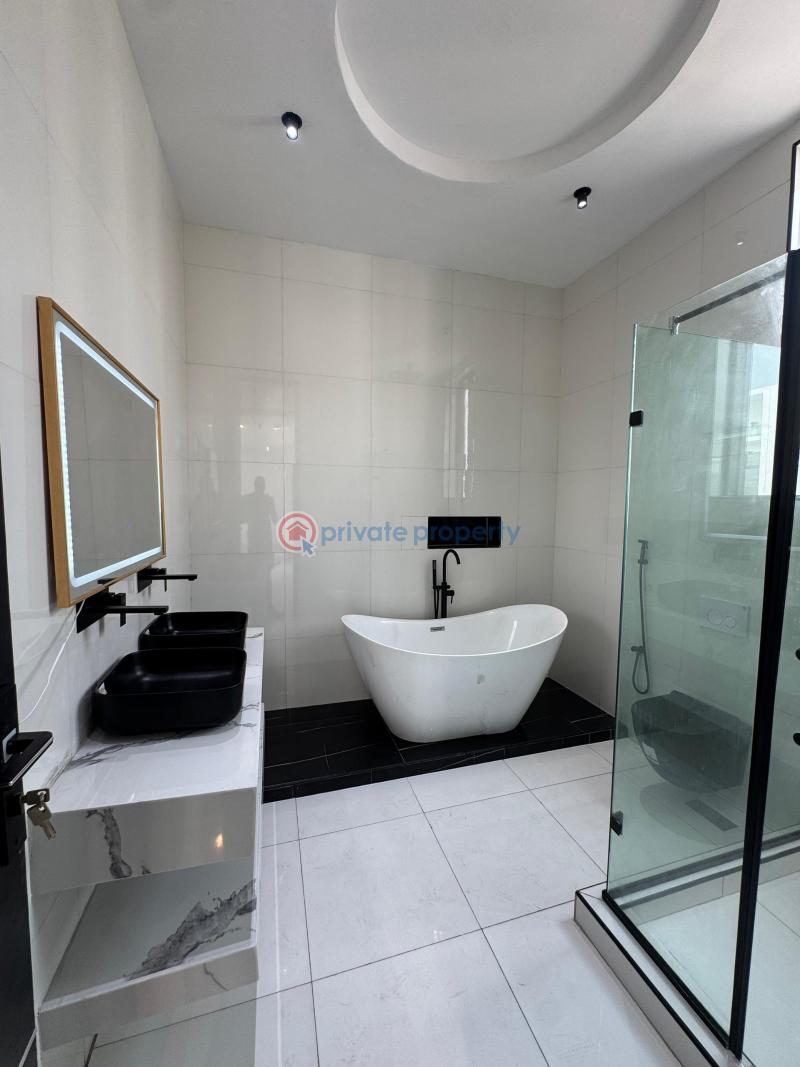 5 bedroom Duplex For Sale Chevron Drive Lekki Lagos - 2