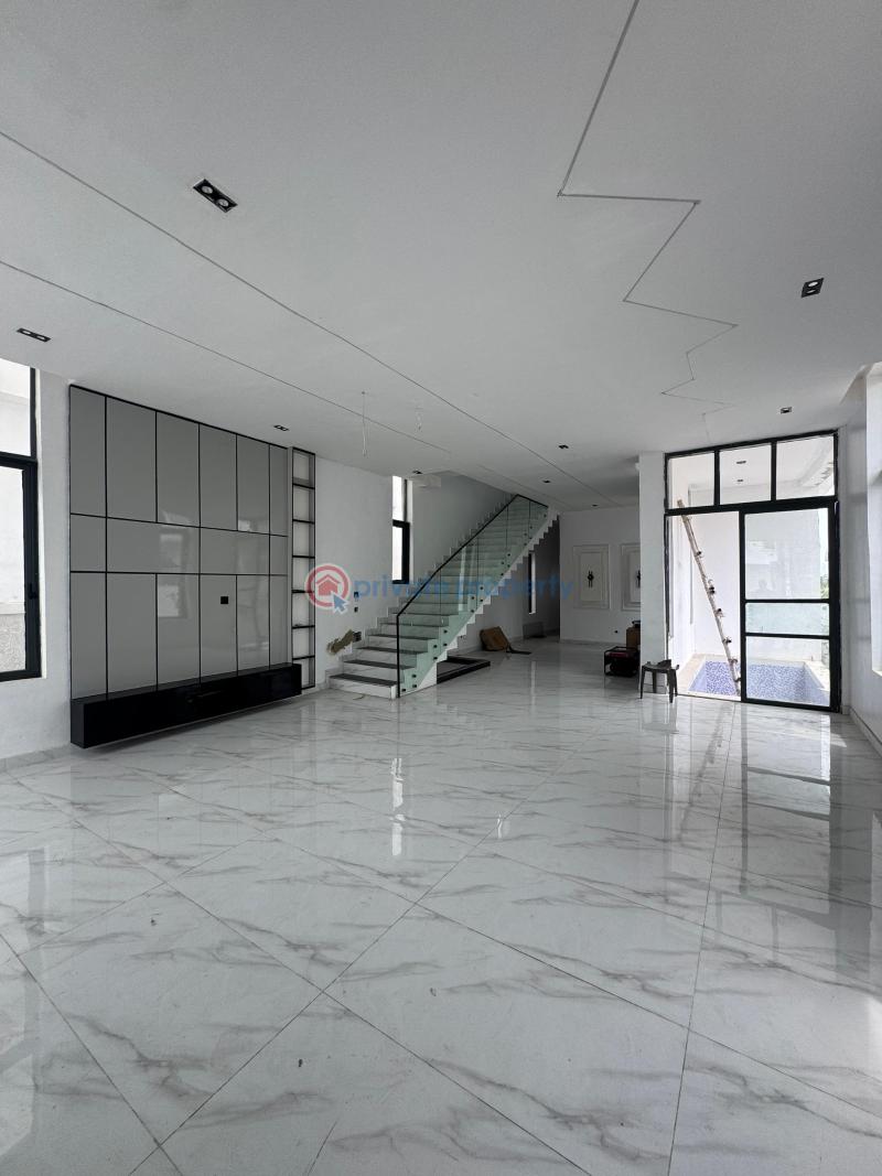 5 bedroom Detached Duplex For Sale Chevron Drive Lekki Lagos - 1