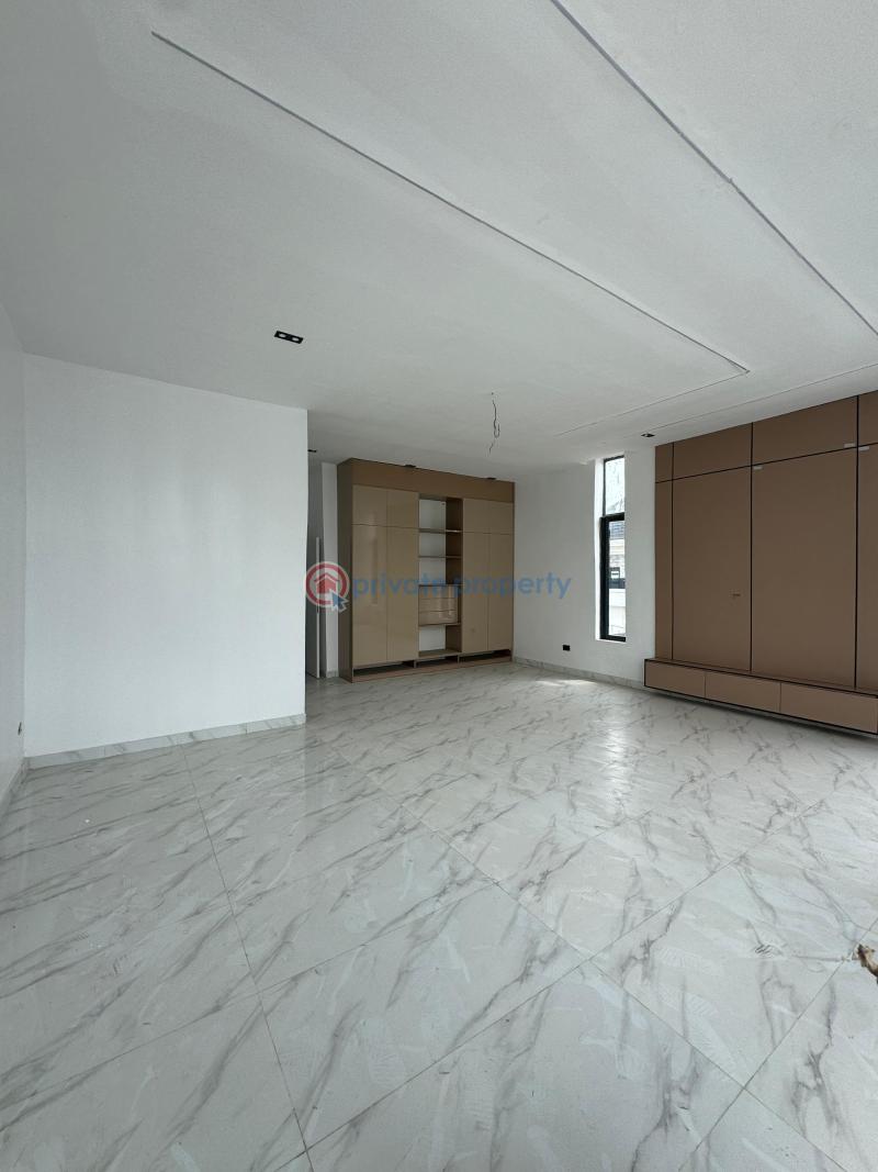 5 bedroom Detached Duplex For Sale Chevron Drive Lekki Lagos - 9