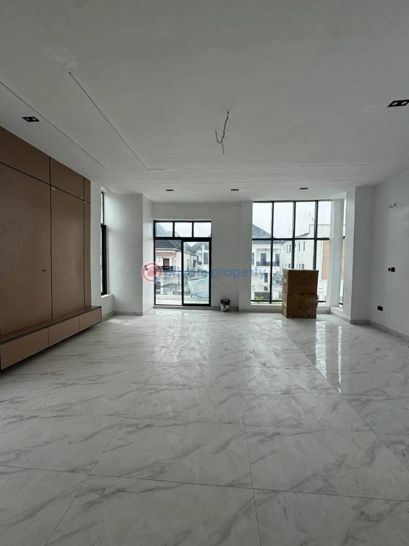 5 bedroom Detached Duplex For Sale Chevron Drive Lekki Lagos - 3