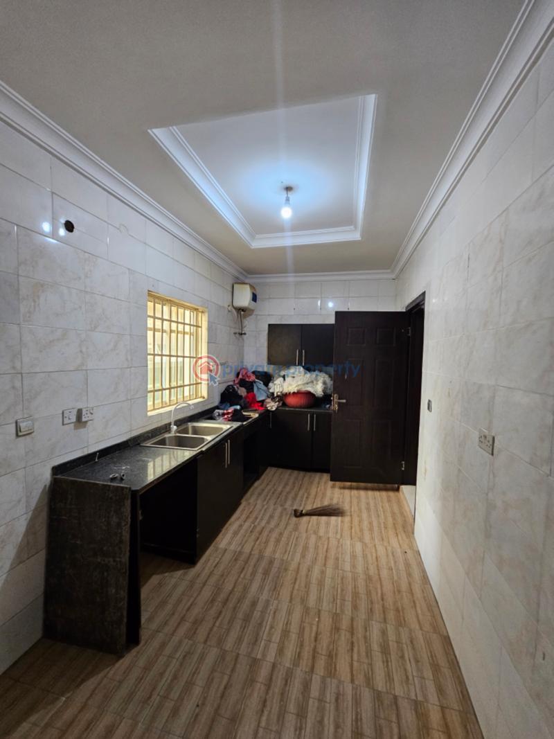 3 bedroom Bungalow For Rent Thomas Estate Ajah Lagos - 4