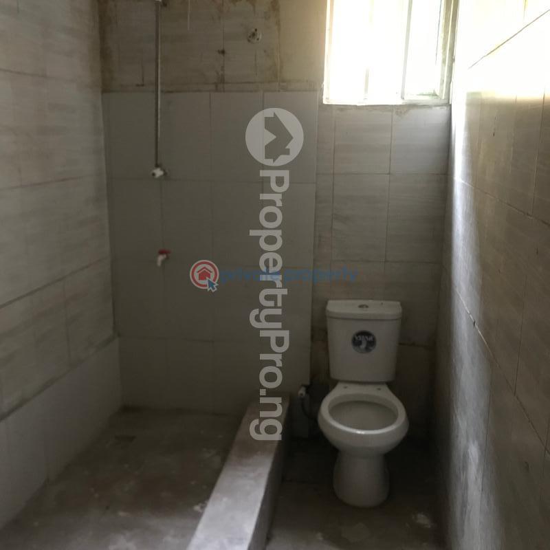 1 bedroom Mini Flat For Rent New Road Igbo Efon Lekki Lagos - 3