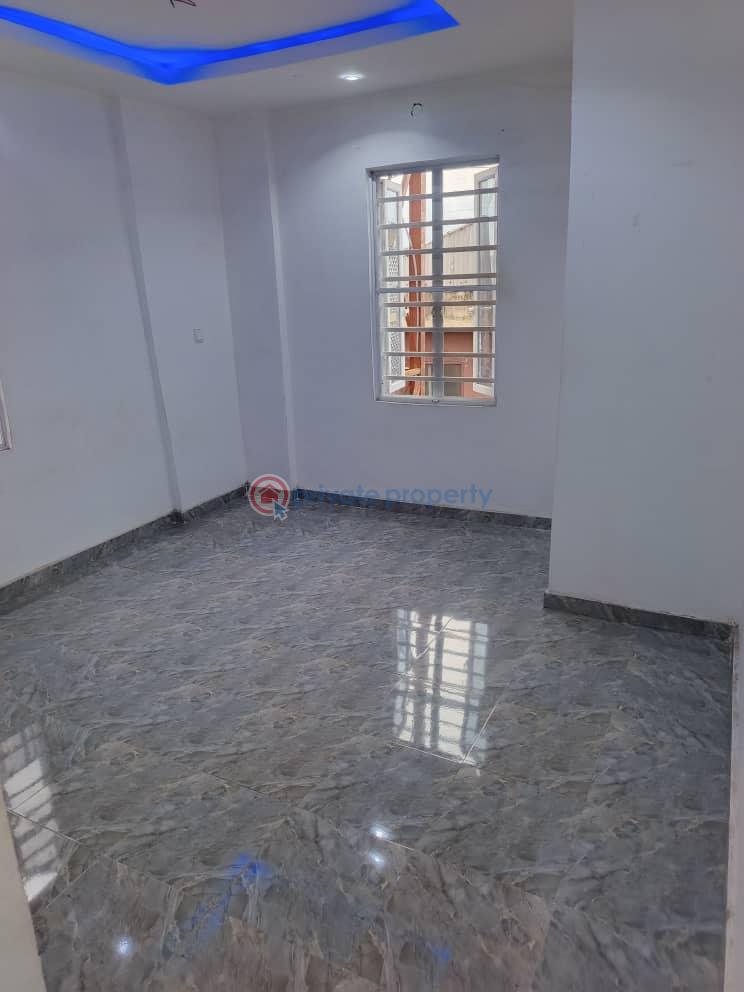 1 bedroom Mini Flat For Rent Adekunle Yaba Lagos - 0