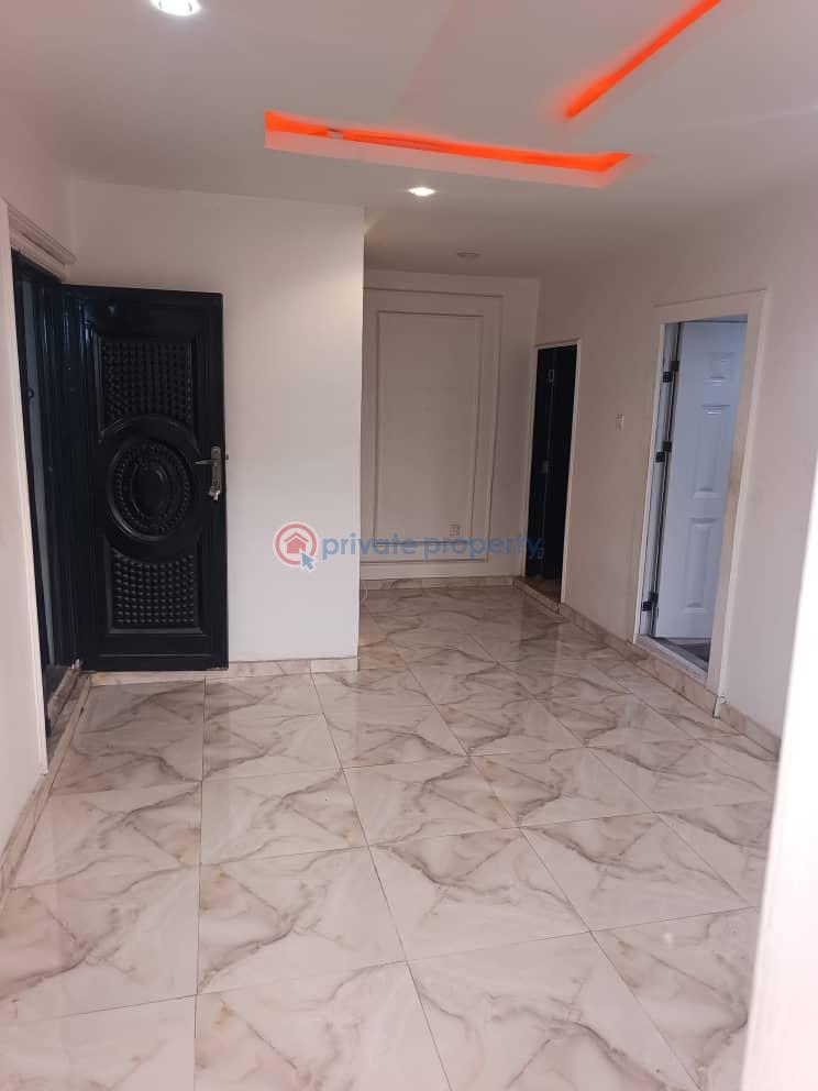 1 bedroom Mini Flat For Rent Adekunle Yaba Lagos - 1