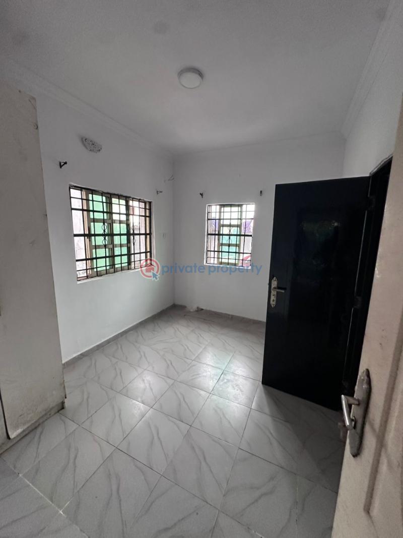 1 bedroom Mini Flat For Rent Behind Eti Osa Local Government Igbo Efon Lekki Lagos - 2
