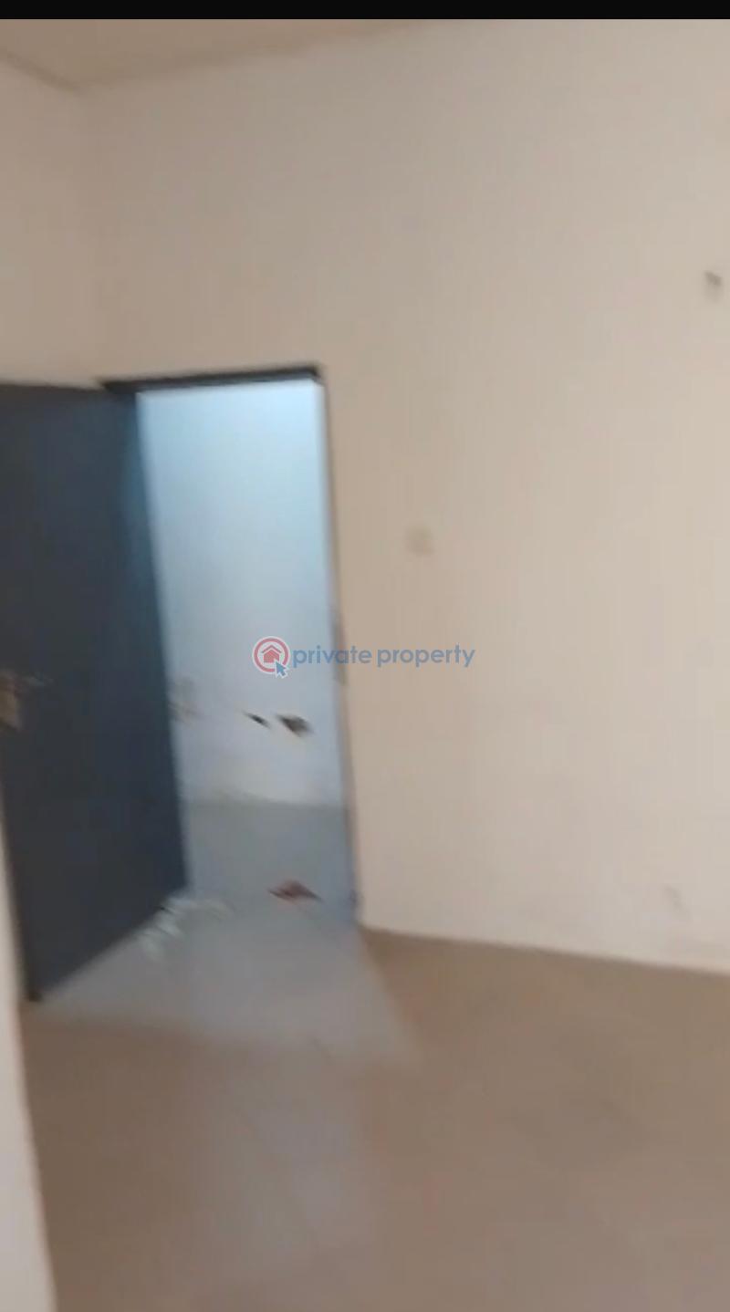 1 bedroom Mini Flat For Rent Medina Gbagada Lagos