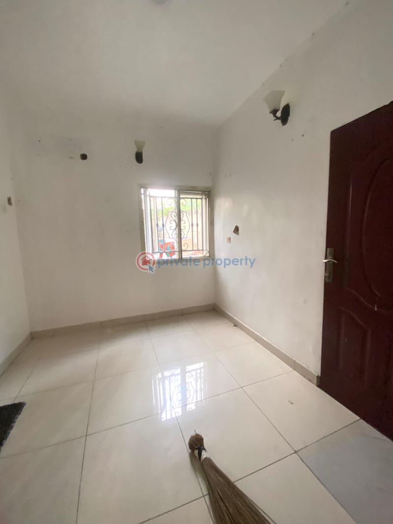Mini Flat For Rent Lekki Phase 1 Lagos - 2