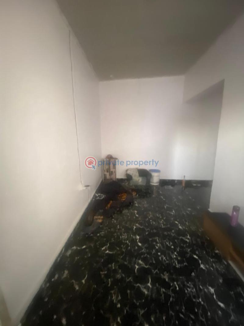 1 bedroom Block Of Flats For Rent Ogidan Estate Olonkonla Ajah Lagos - 7