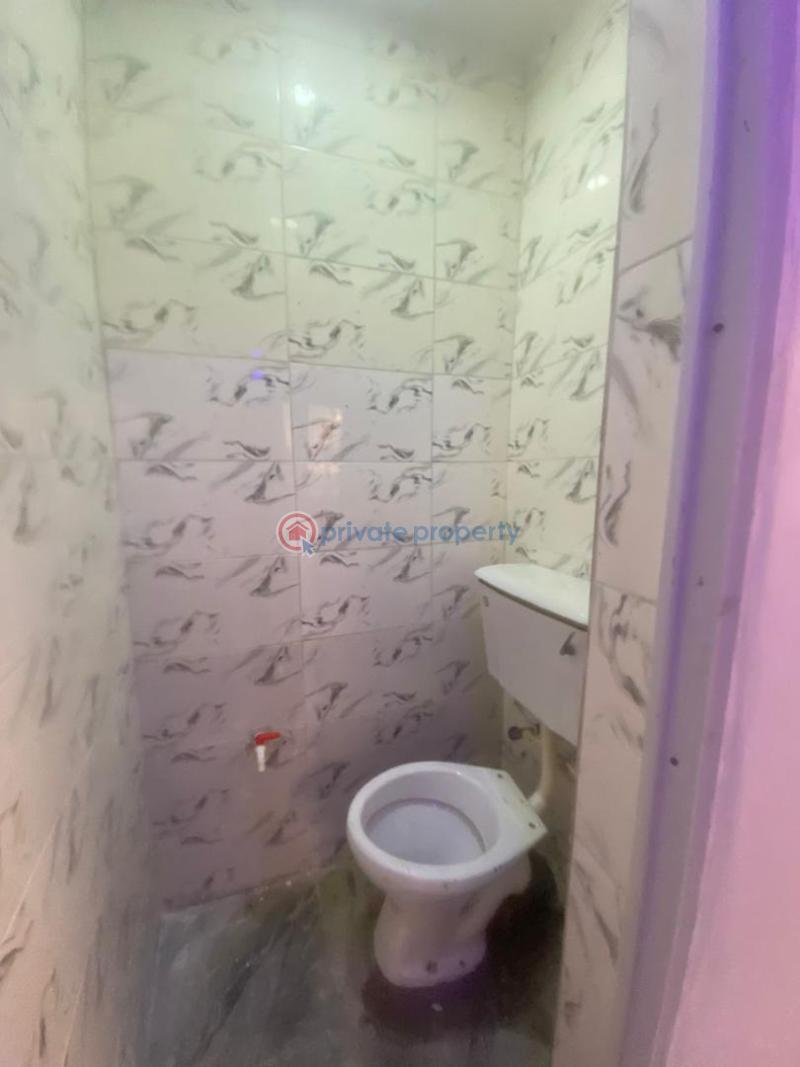 1 bedroom Block Of Flats For Rent Ogidan Estate Olonkonla Ajah Lagos - 2