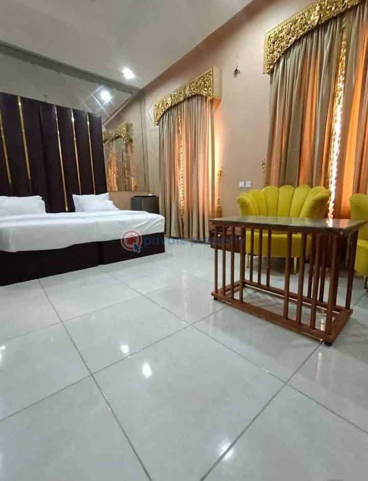Lovely mini hotel - 8 Hotel For Sale Lekki Phase 1 Lagos - 8