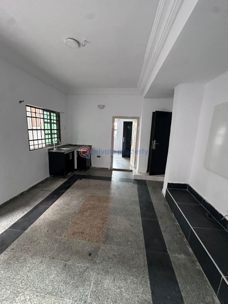 1 bedroom Mini Flat For Rent Behind Eti Osa Local Government Igbo Efon Lekki Lagos - 5