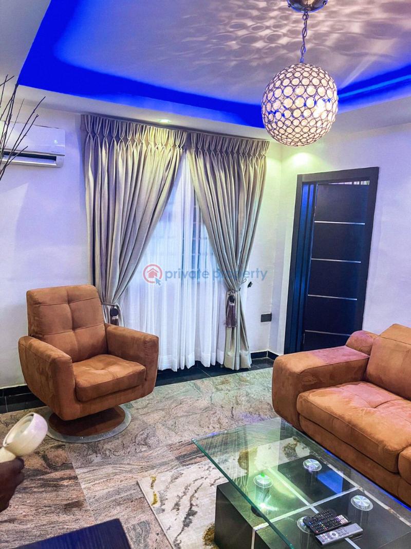 1 bedroom Mini Flat For Rent Lekki Phase 1 Lagos