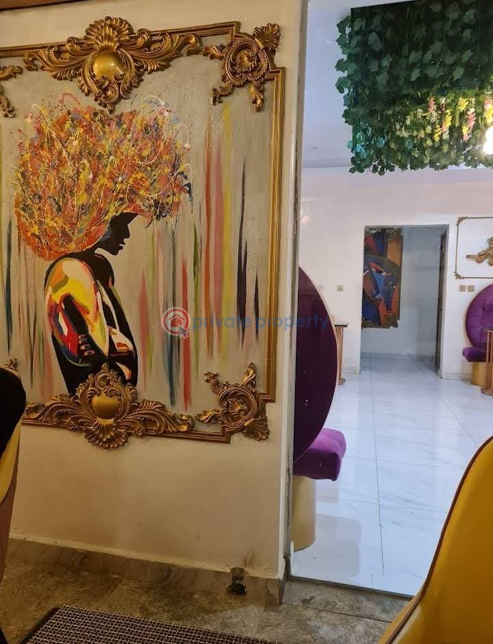 Lovely mini hotel - 1 Hotel For Sale Lekki Phase 1 Lagos - 1