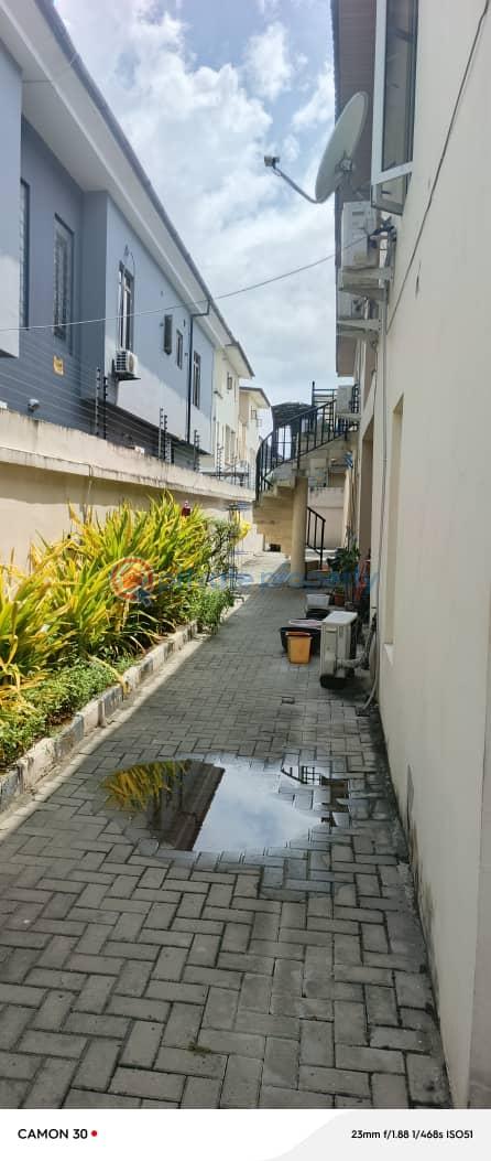 1 bedroom Mini Flat For Rent Off Admiralty Way Lekki Phase 1 Lagos - 7