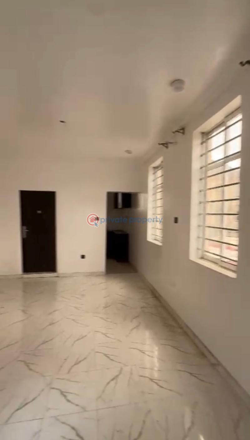 1 bedroom Mini Flat For Rent Shomolu Lagos
