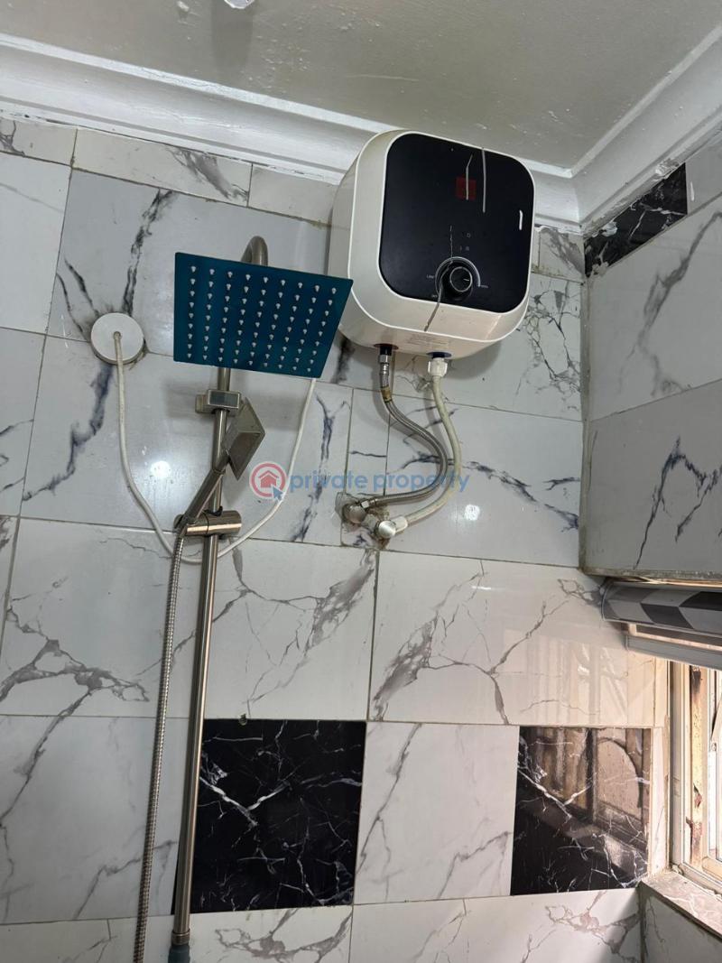 1 bedroom Mini Flat For Rent Adelabu Surulere Lagos - 2