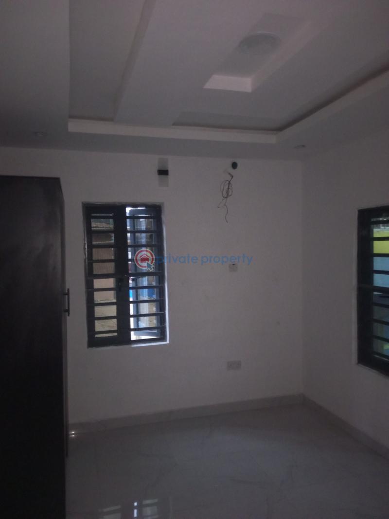 1 bedroom Mini Flat For Rent Gbagada Lagos - 2