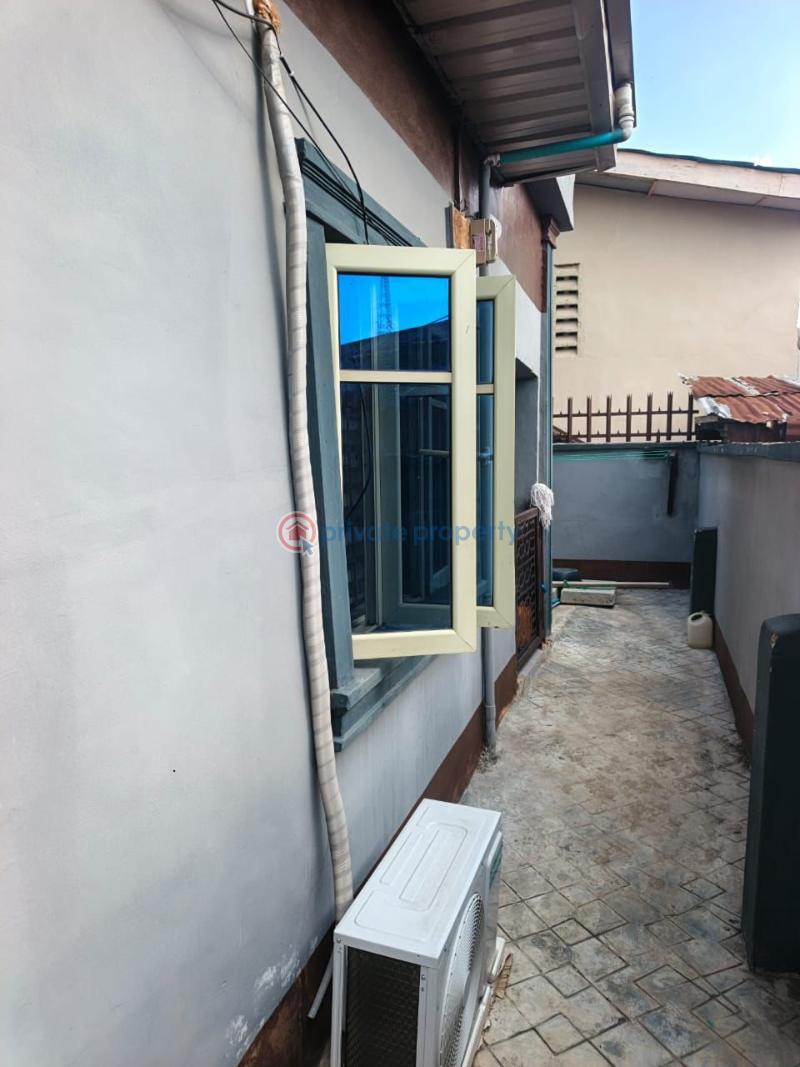 1 bedroom Mini Flat For Rent Off Agidi Road Alapere Alapere Kosofe/Ikosi Lagos - 2